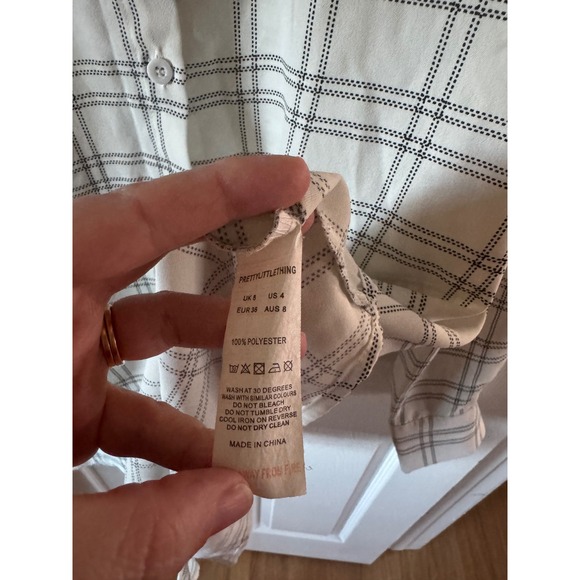 PrettyLittleThing Cream Black Plaid Long Sleeve Button Up Shirt Women Size US 4 - Picture 5 of 7